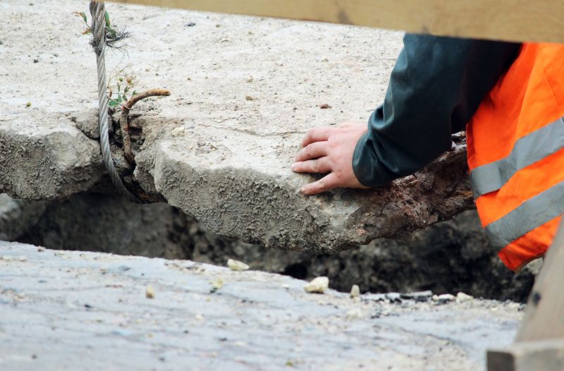 Specialized Concrete Repair Firms